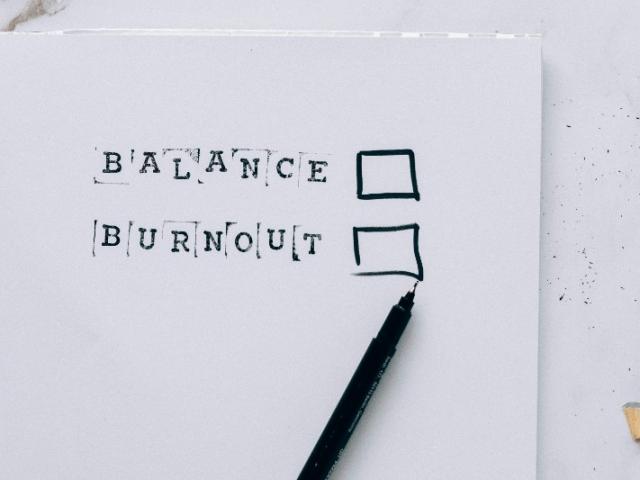 Comment le coaching améliore le bien-être et la productivité des employés ?
